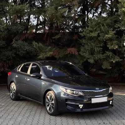 Kia Carens 2016 në shitje