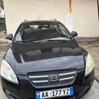 Kia Ceed 2007 në shitje