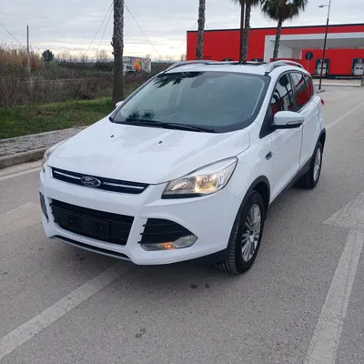 Ford Kuga 2014 në shitje