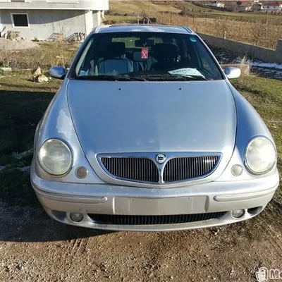 Lancia Lybra