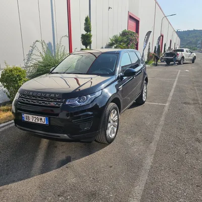 Land Rover Discovery Sport 2016 në shitje