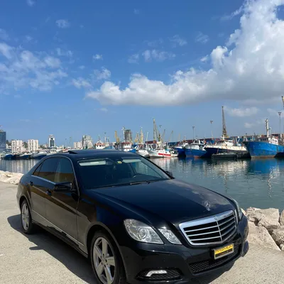 Mercedes-Benz E-class 2011 në shitje
