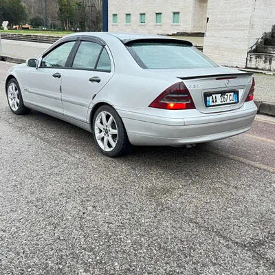 Mercedes-Benz C-class 2003 në shitje