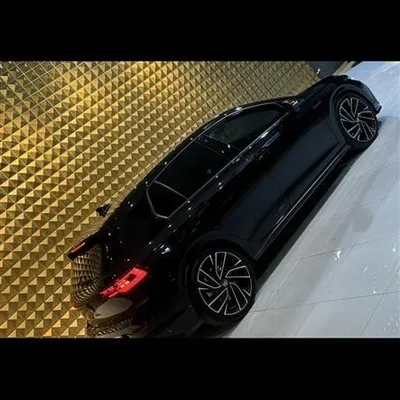 Volkswagen Golf 2021 në shitje