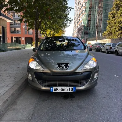 Peugeot 308 2009 në shitje