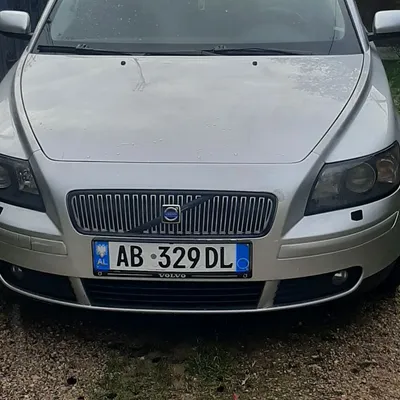 Volvo XC40 2004 në shitje