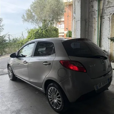 Mazda 2 2009