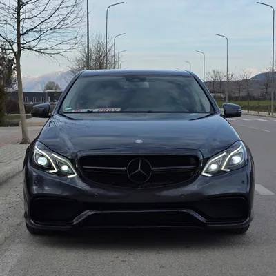 Mercedes-Benz E-class 2013 në shitje
