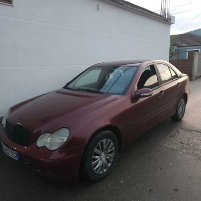Mercedes-Benz C-class 2001 në shitje