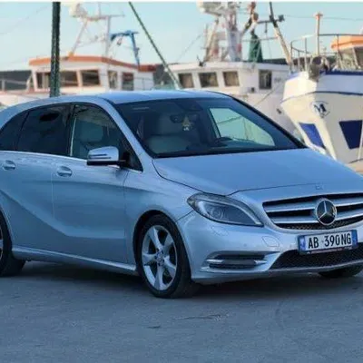 Mercedes-Benz B-class 2012 në shitje