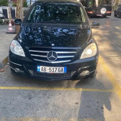 Mercedes-Benz B-class 2011 në shitje