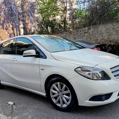 Mercedes-Benz B-class
