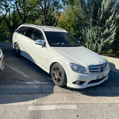 Mercedes-Benz C-class 2008 në shitje
