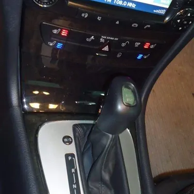 Mercedes-Benz E-class 2003 në shitje