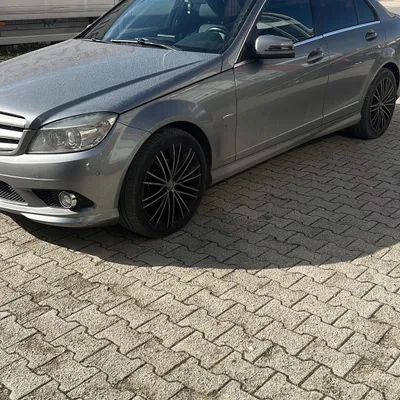 Mercedes-Benz C-class 2008 në shitje