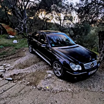 Mercedes-Benz C-class 2004 në shitje