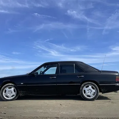 Mercedes-Benz W124