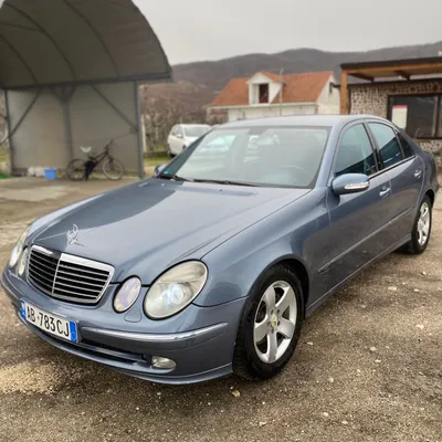 Mercedes-Benz E-class 2004 në shitje