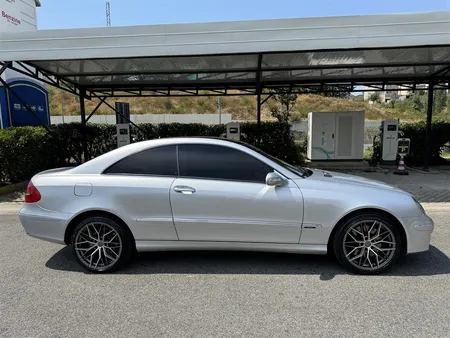 Mercedes-Benz CLK