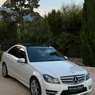 Mercedes-Benz C-class 2012 në shitje