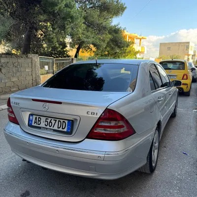 Mercedes-Benz C-class 2005 në shitje