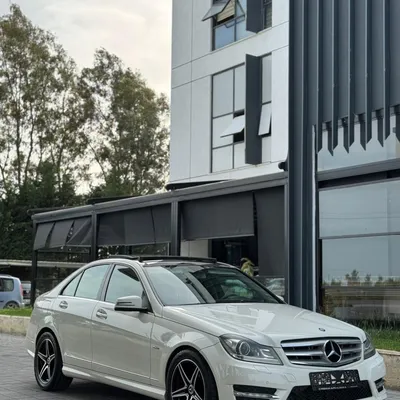 Mercedes-Benz C-class 2012 në shitje