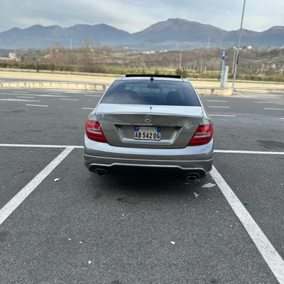 Mercedes-Benz C-class 2012 në shitje