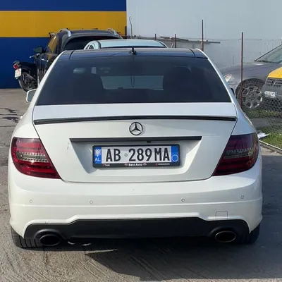 Mercedes-Benz C-class 2012 në shitje
