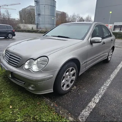 Mercedes-Benz C-class 2004 në shitje
