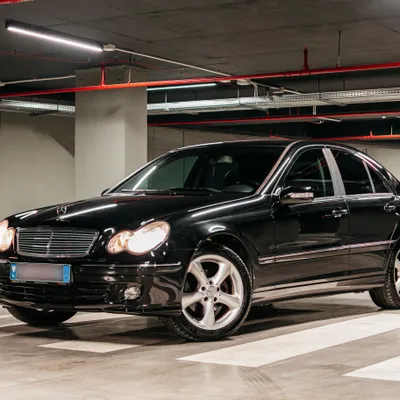 Mercedes-Benz E-class 2006 në shitje
