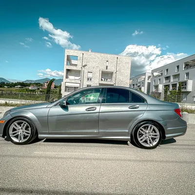 Mercedes-Benz C-class 2012 në shitje