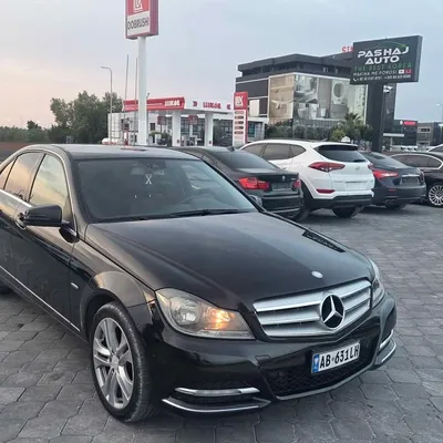 Mercedes-Benz C-class 2012 në shitje