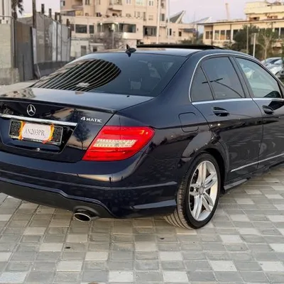Mercedes-Benz C-class 2012 në shitje