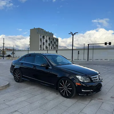 Mercedes-Benz C-class 2012 në shitje