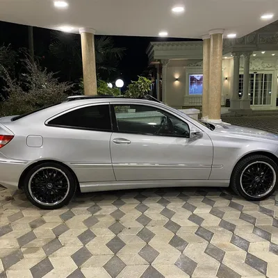 Mercedes-Benz CLC 2009 në shitje