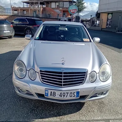 Mercedes-Benz E-class 2008 në shitje