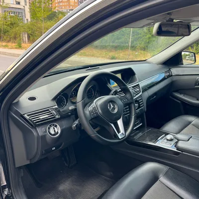 Mercedes-Benz E-class 2012 në shitje