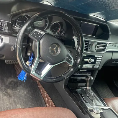 Mercedes-Benz E-class 2010 në shitje