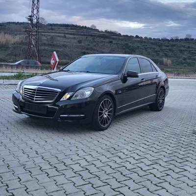 Mercedes-Benz E-class 2011 në shitje