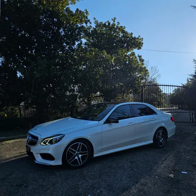Mercedes-Benz E-class 2015 në shitje