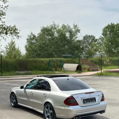 Mercedes-Benz E-class 2003 në shitje