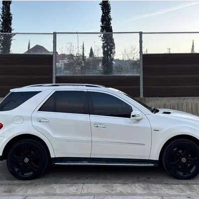 Mercedes-Benz M-class 2011 në shitje