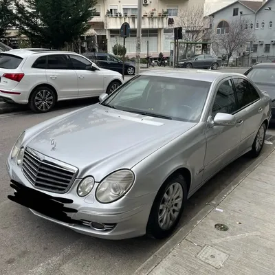 Mercedes-Benz E-class 2009 në shitje