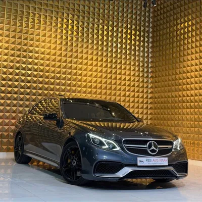 Mercedes-Benz E-class 2014 në shitje