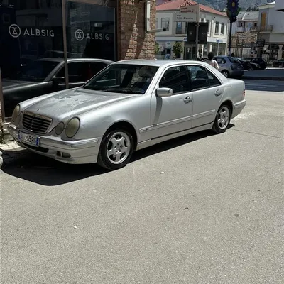 Mercedes-Benz E-class 2000 në shitje