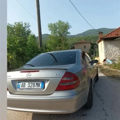 Mercedes-Benz E-class 2006 në shitje