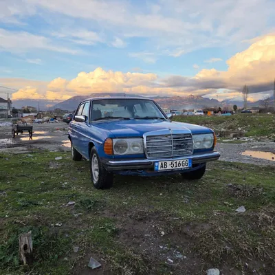 Mercedes-Benz W124