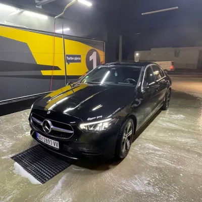 Mercedes-Benz C-class 2021 në shitje