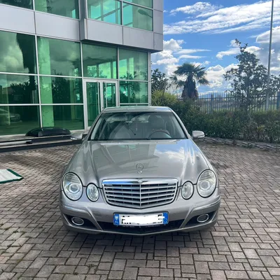 Mercedes-Benz E-class 2008 në shitje