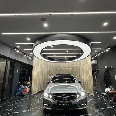 Mercedes-Benz E-class 2009 në shitje